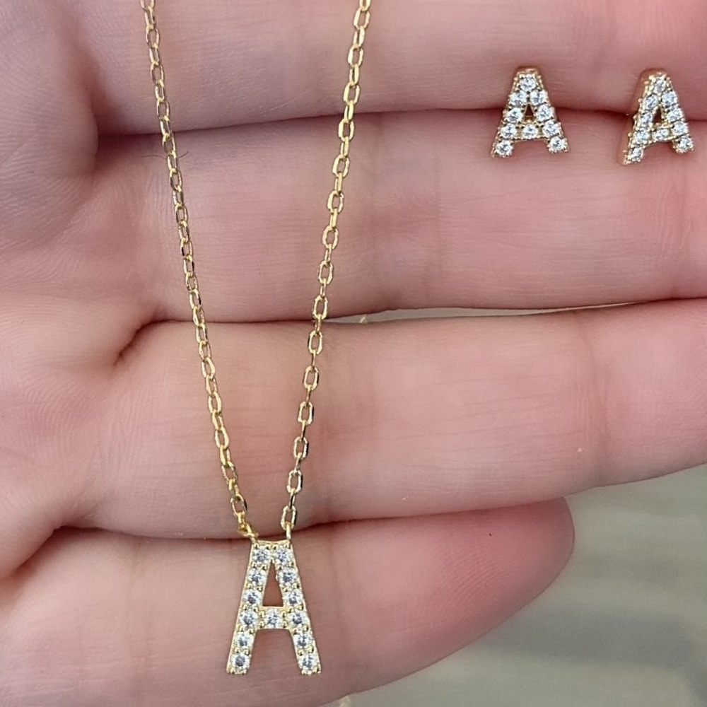 Custom jewelry set